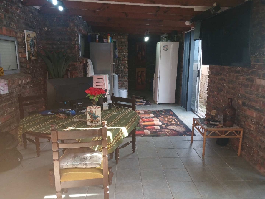 3 Bedroom Property for Sale in Dana Bay Western Cape